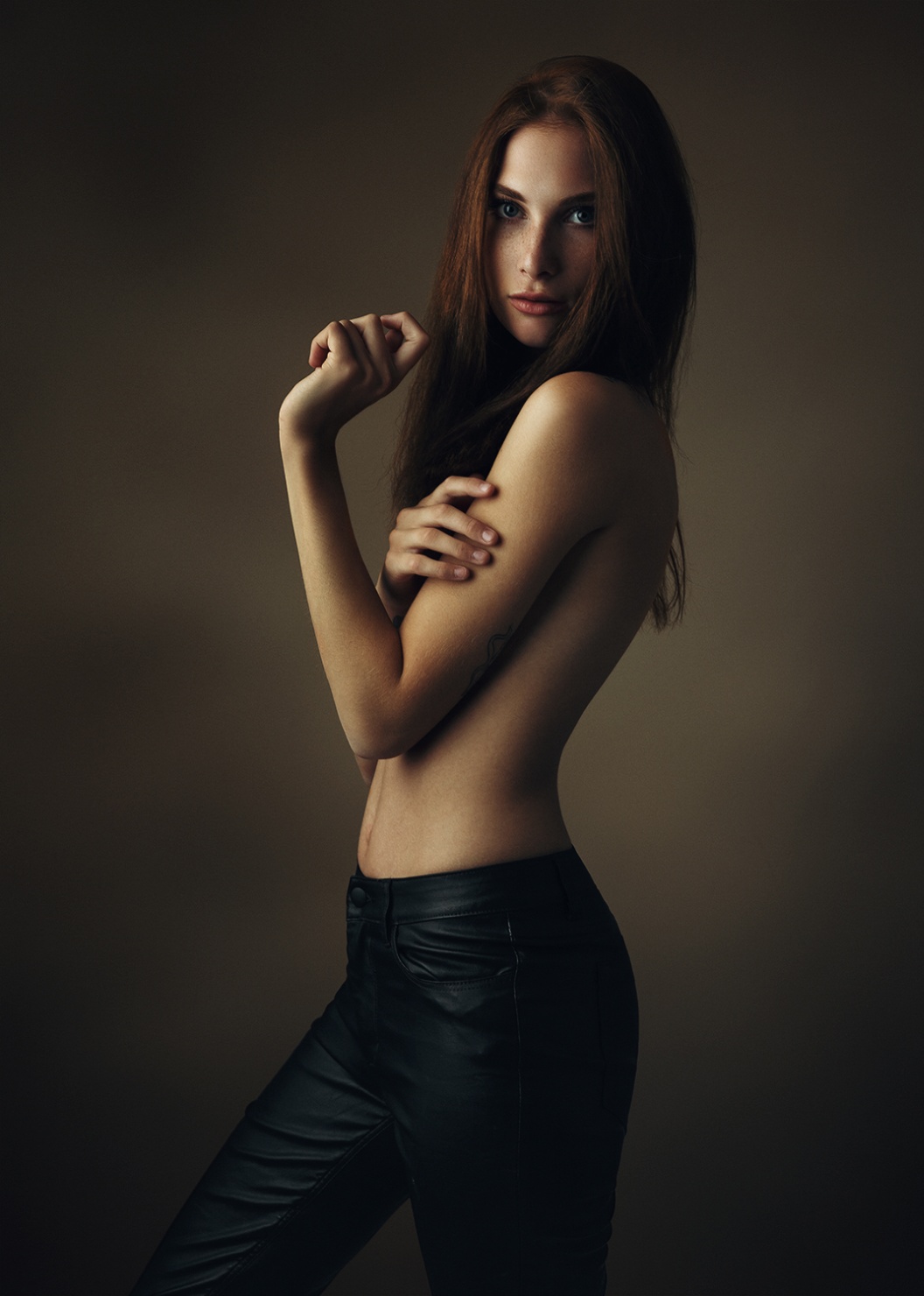 Dinah Amilia010352,1