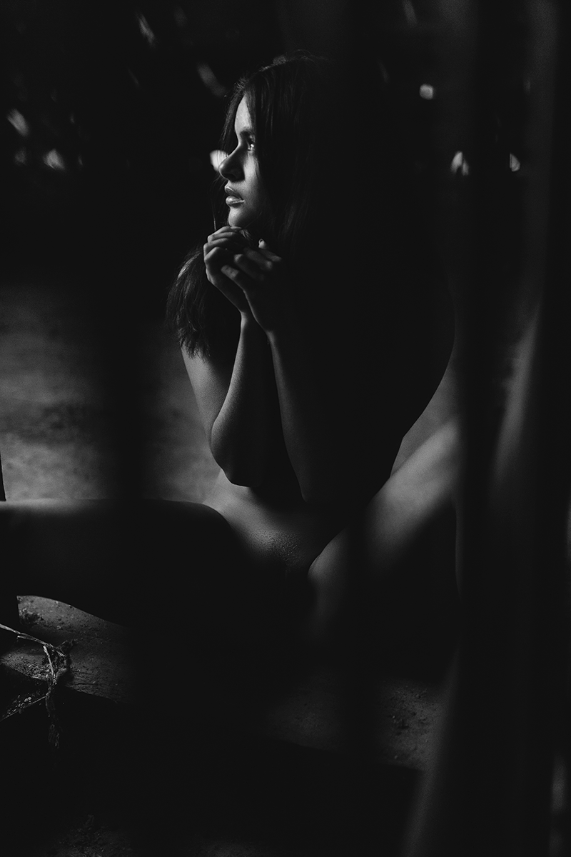 Izabella Aparicio010858